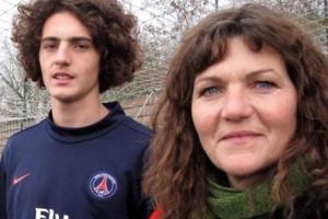 拉比奥特母亲炮轰马赛：格林伍德打女友还能踢球，我儿子呢？